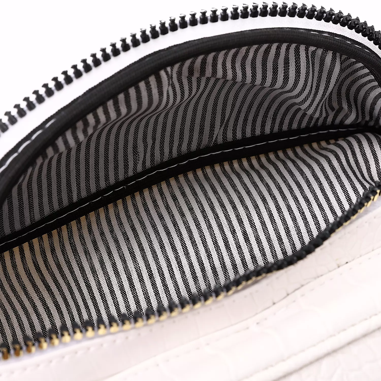 Shiny Snake Leather Super Waist Bag-White 4