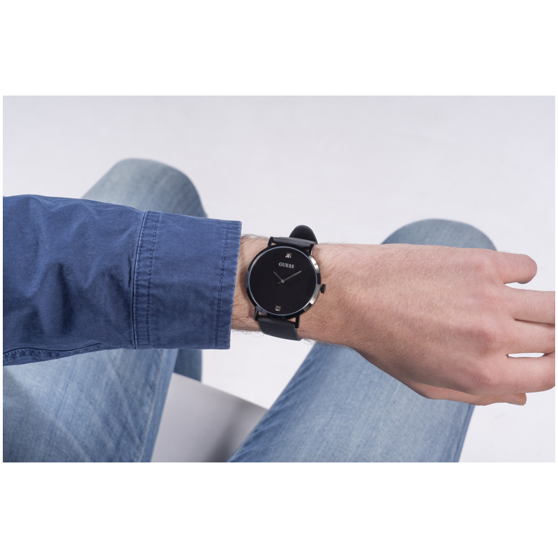 Guess W1264G2 Gents Watch -Round Shape Black Silicone Strap 4