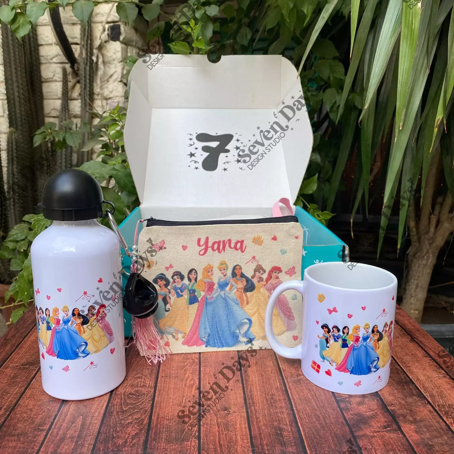 Disney Princesses Gift Box  1