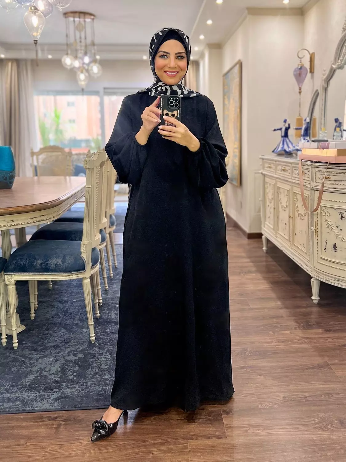 Basic Long Sleeve Dress- Black