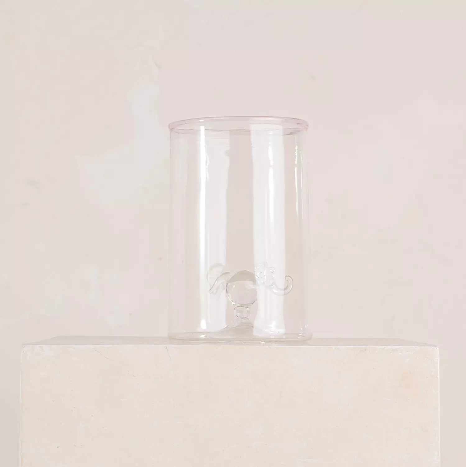 The Minimal Elephant Glass 12