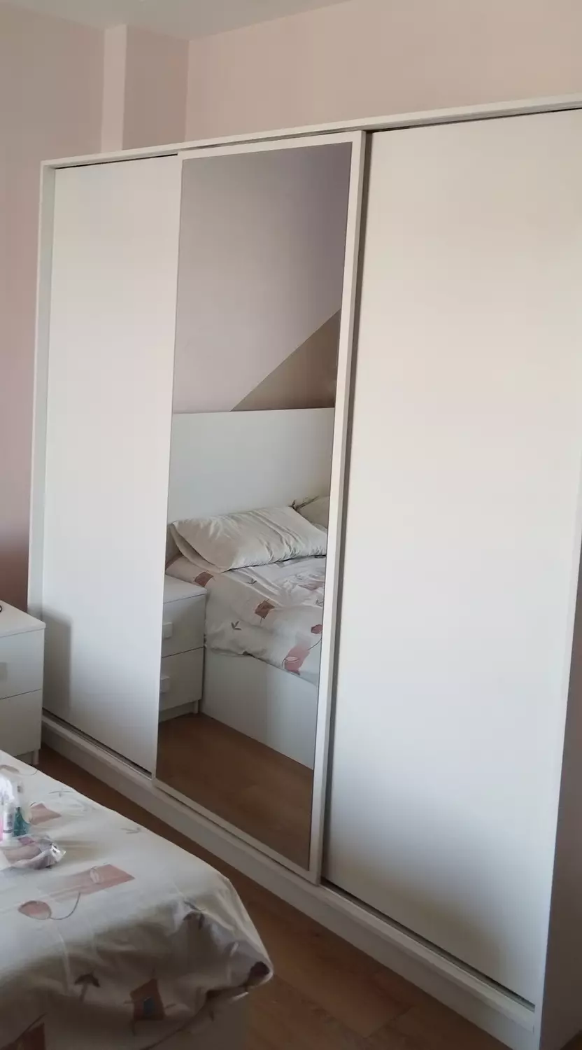 Bedroom Set 5 Pieces  3