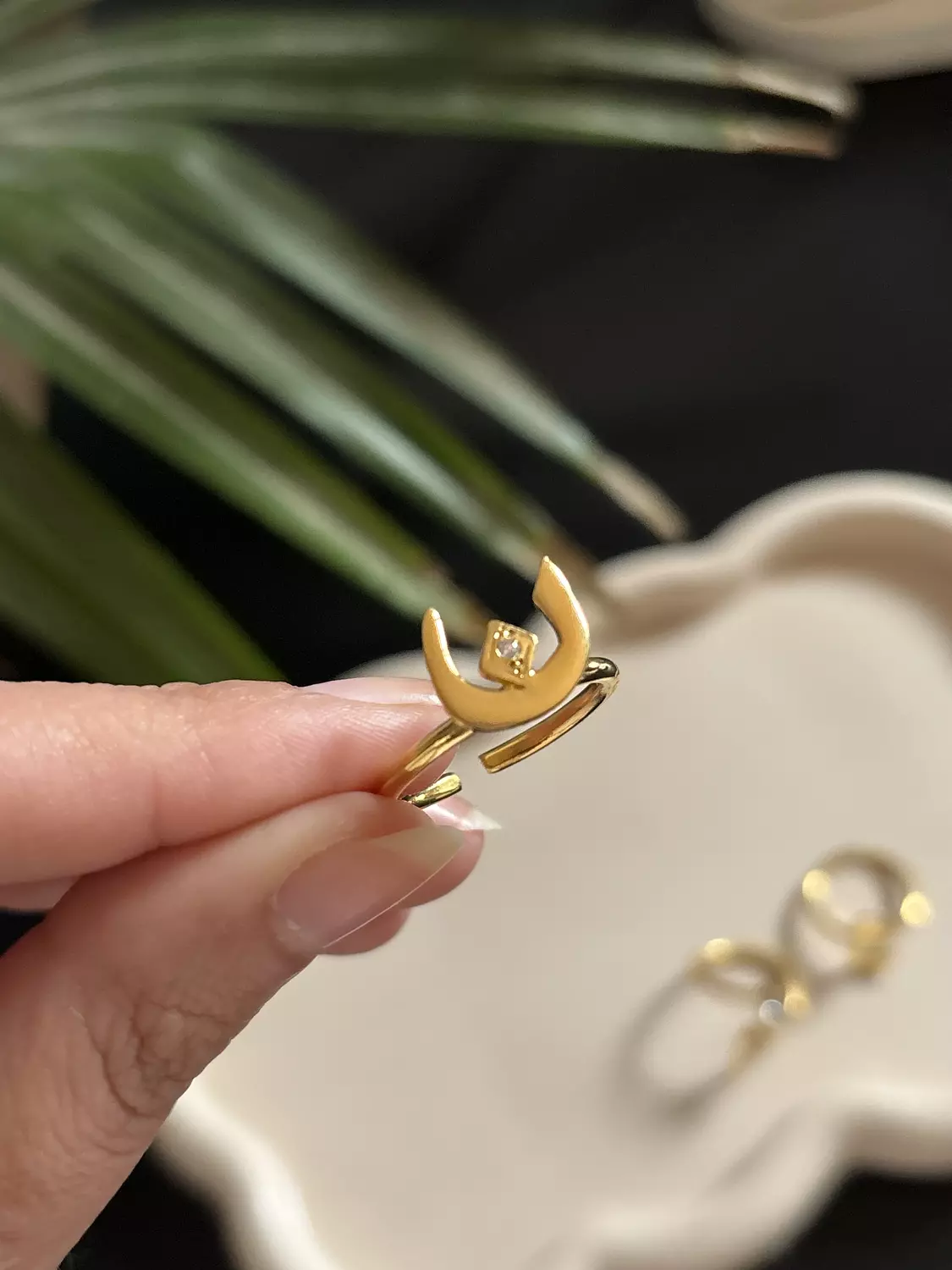 Arabic letter with strass image
