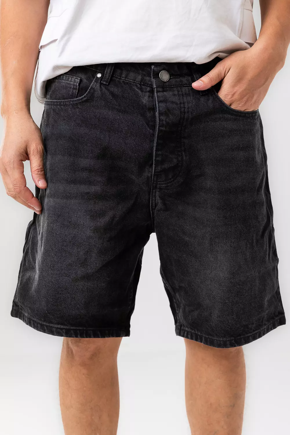 WASHED BLACK DENIM SHORT image