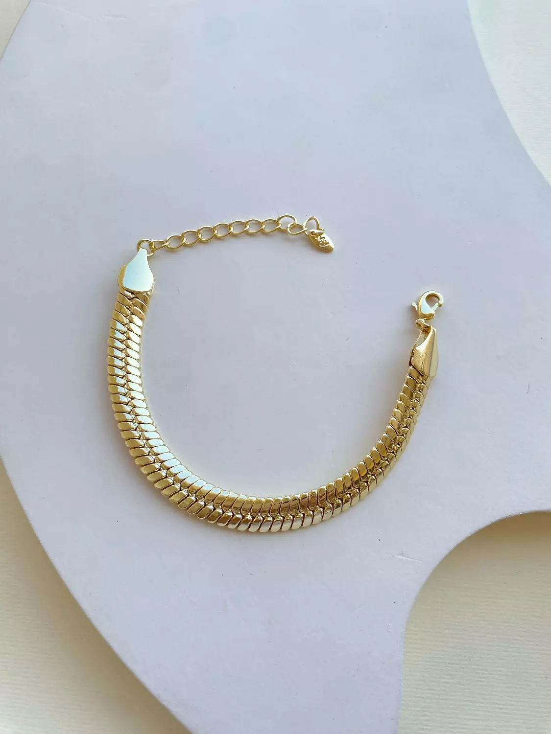 Goldloop bracelet image