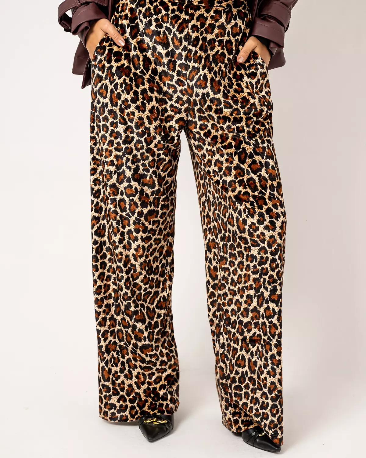 Jaguar pants image