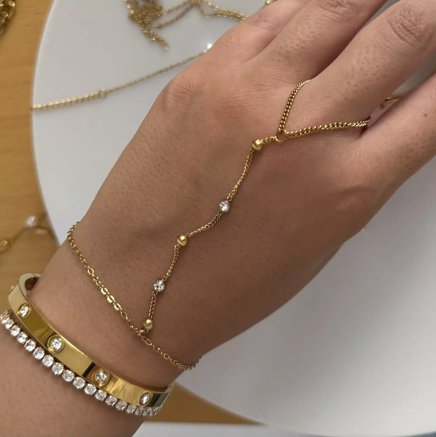 Glamie Karma handchain image