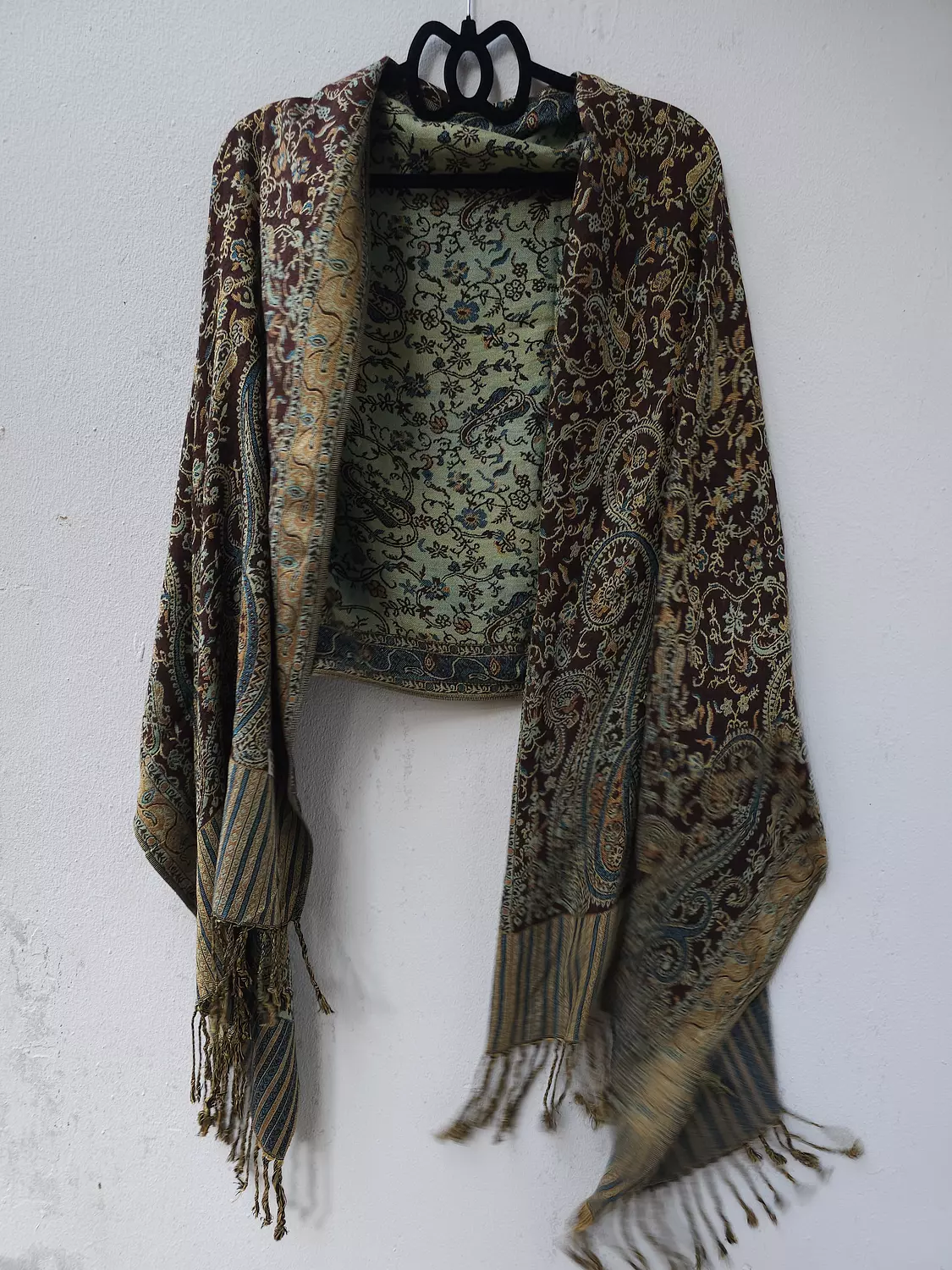 brown/green Pashmina  image