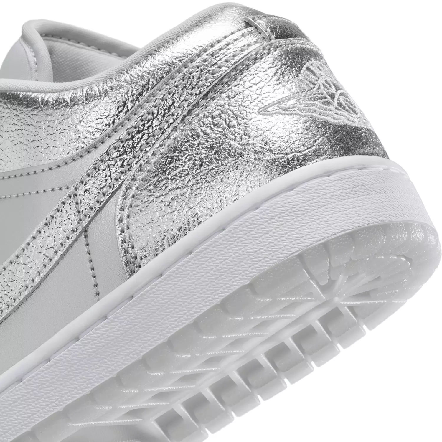 Nike Air Jordan Low SE - Metallic Silver  6