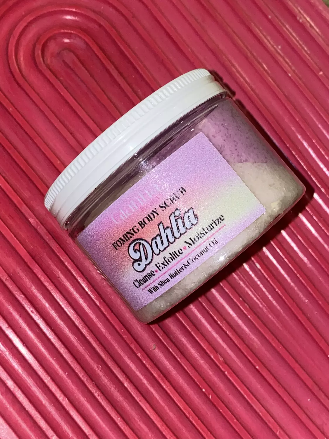 Dahlia foaming body scrub  image