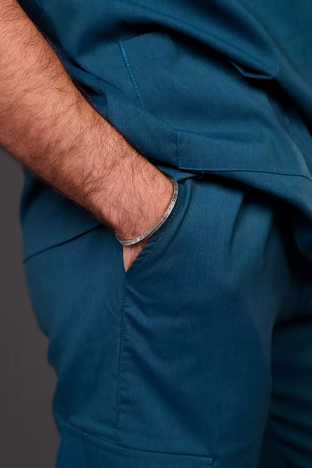 Cargo Scrub 10
