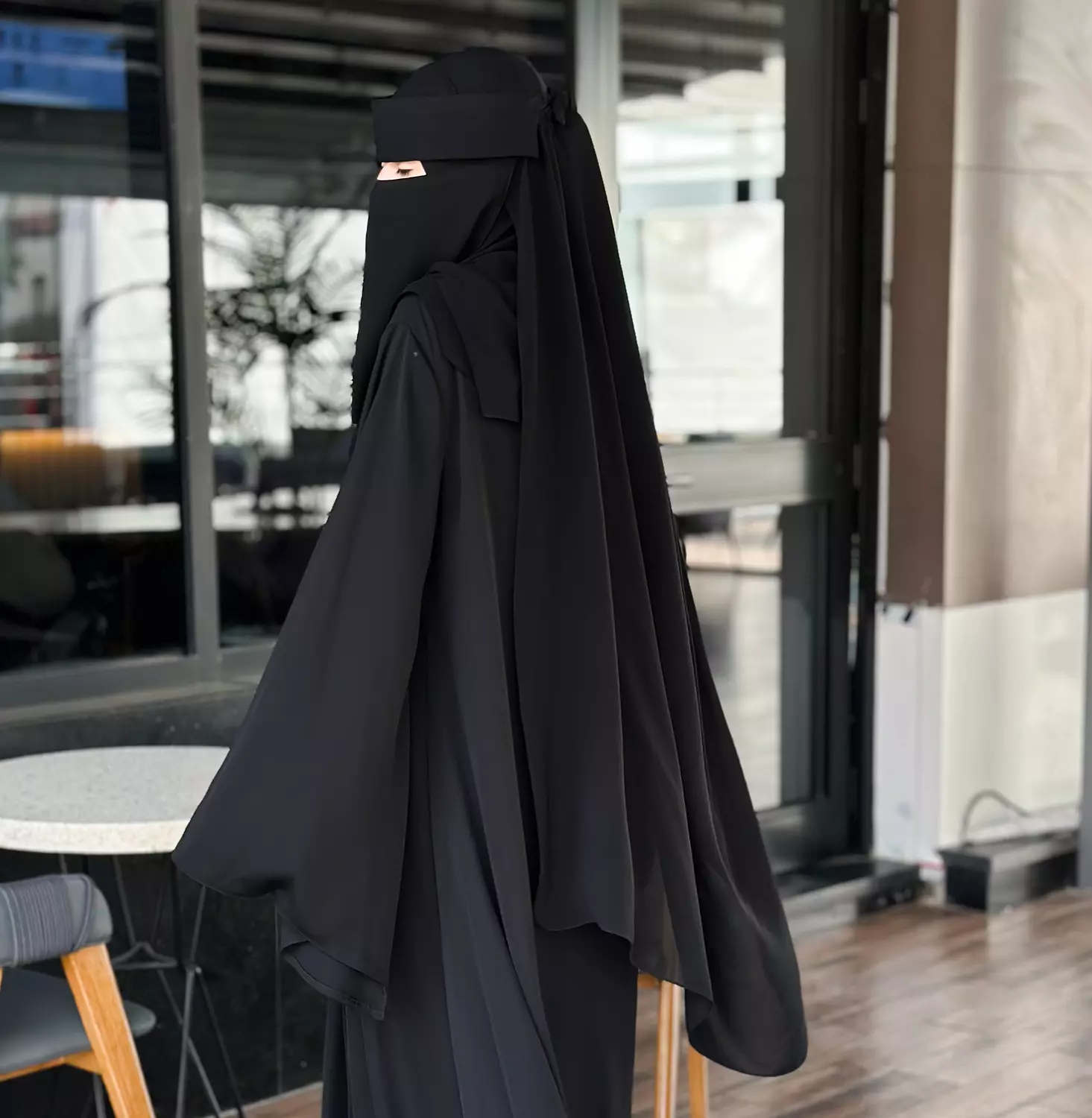 طرحة اسود image