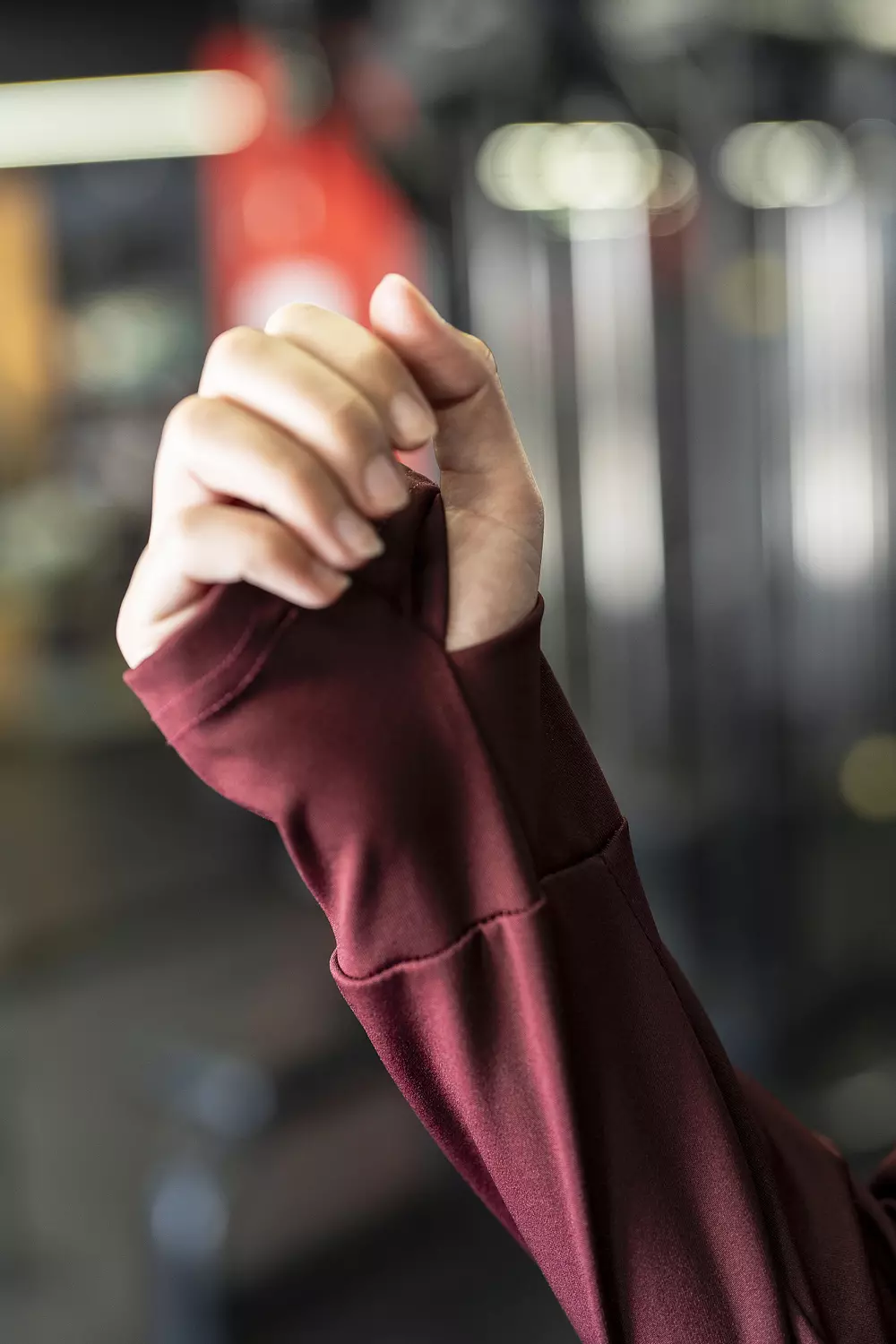 HURRA'S LONG FIT T-SHIRT IN BURGANDY  1