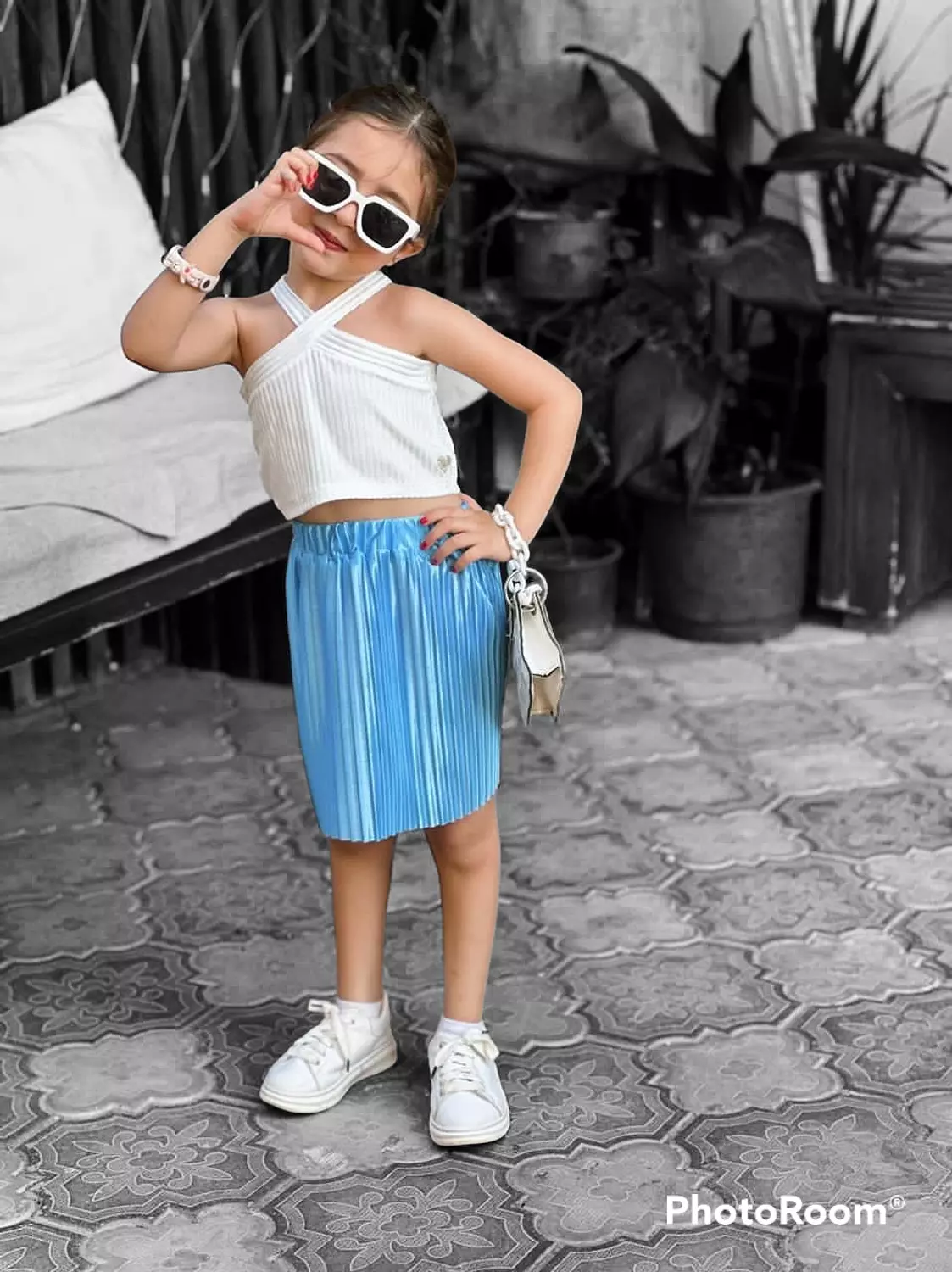 Top + Pleated skirt 2