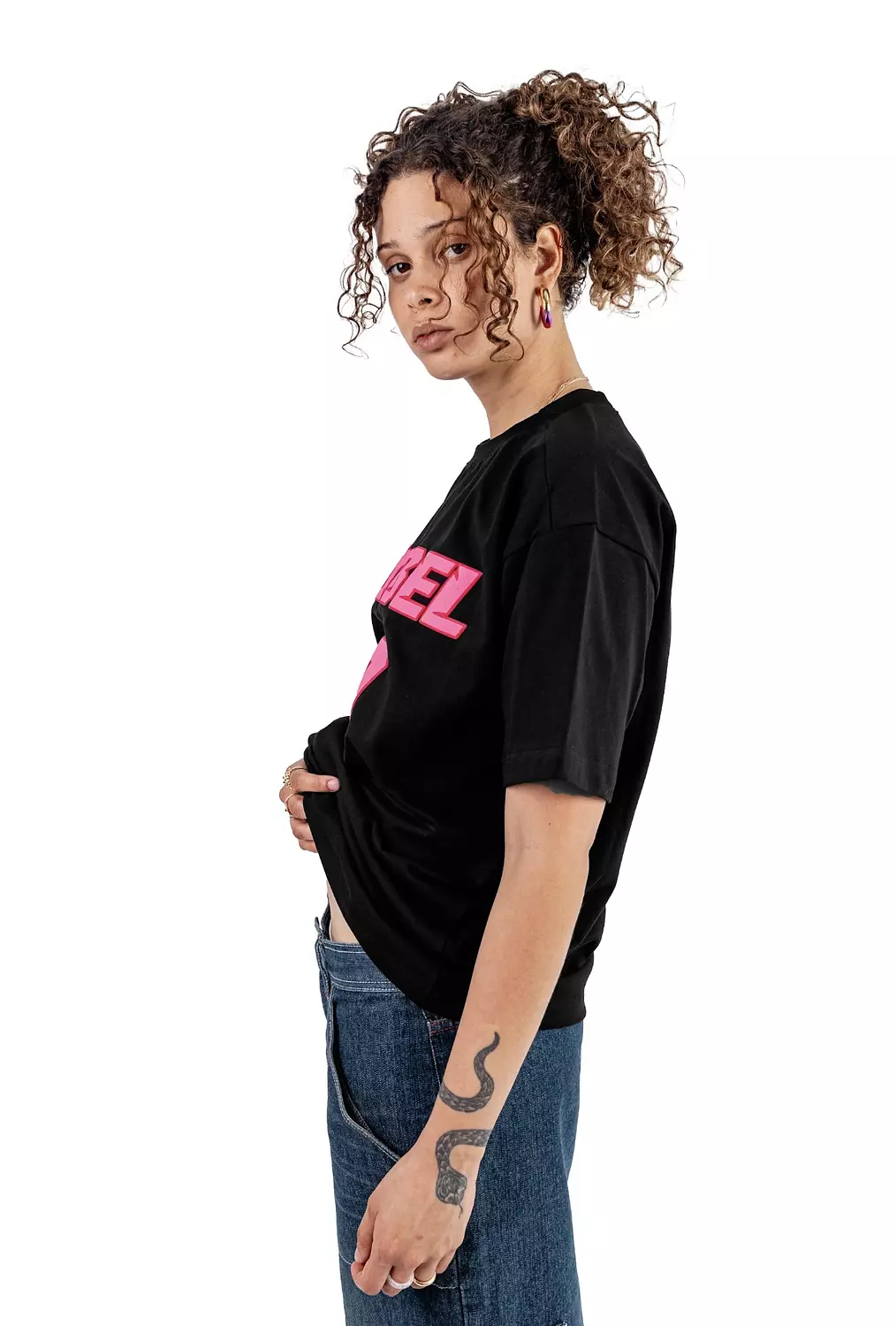 Maybel statment 19 oversized tee  1