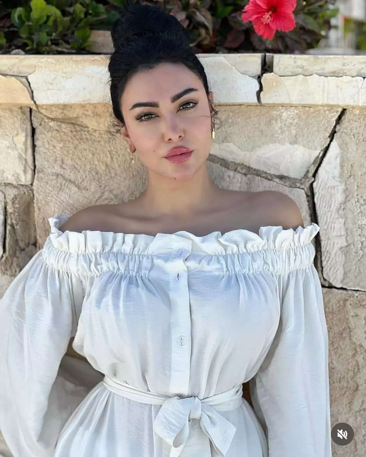 Off Shoulder Linen Dress2 - White image