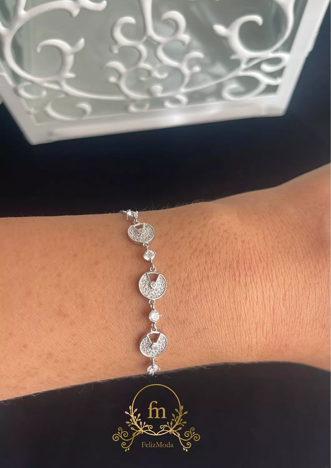 Multiple round pendants silver bracelet with zircon stones image