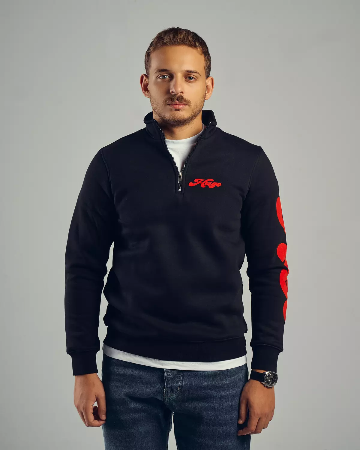 Hugo Quarter Zipper With red detail image