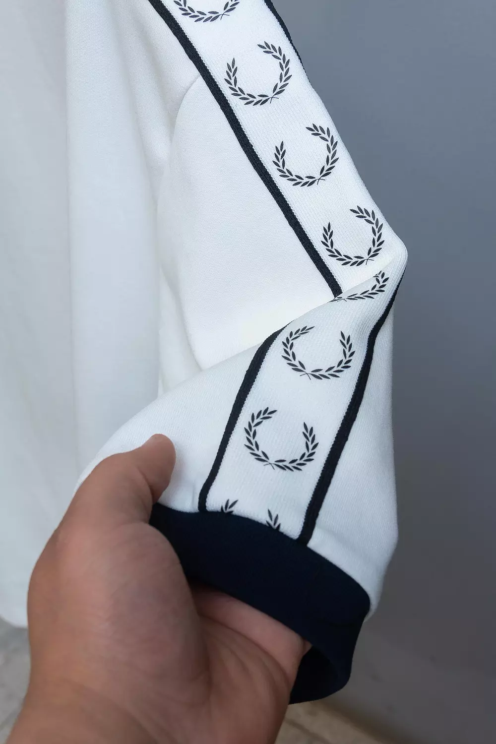 FRED PERRY OVER SIZE TSHIRT \ 2023 2