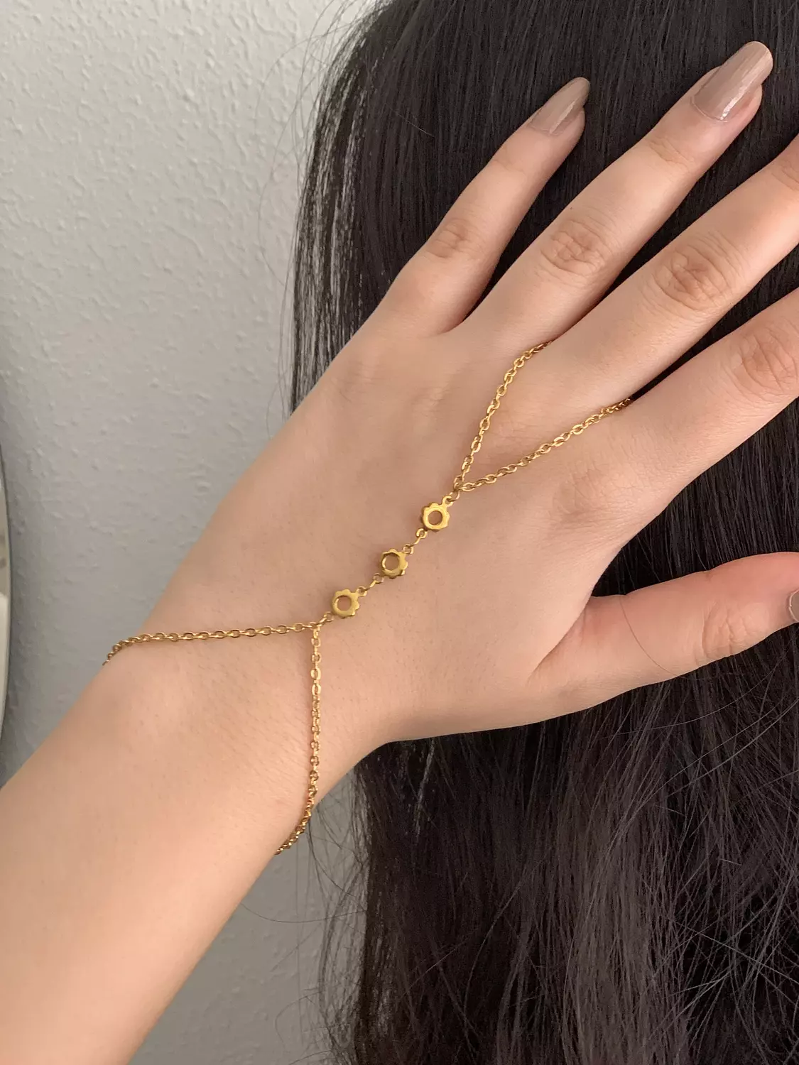 Berrile hand chain image