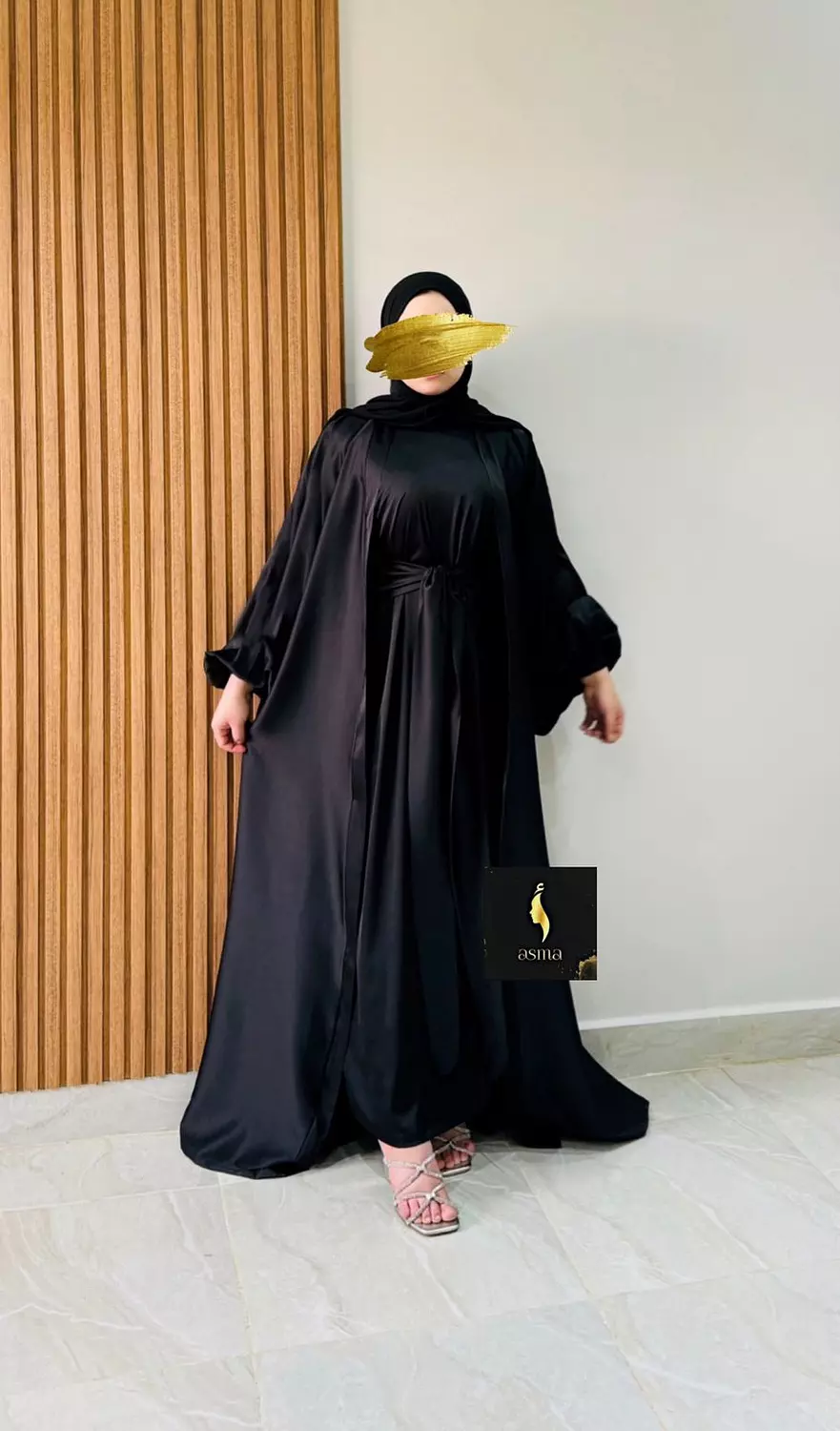 Plain Stain Black Abaya 1