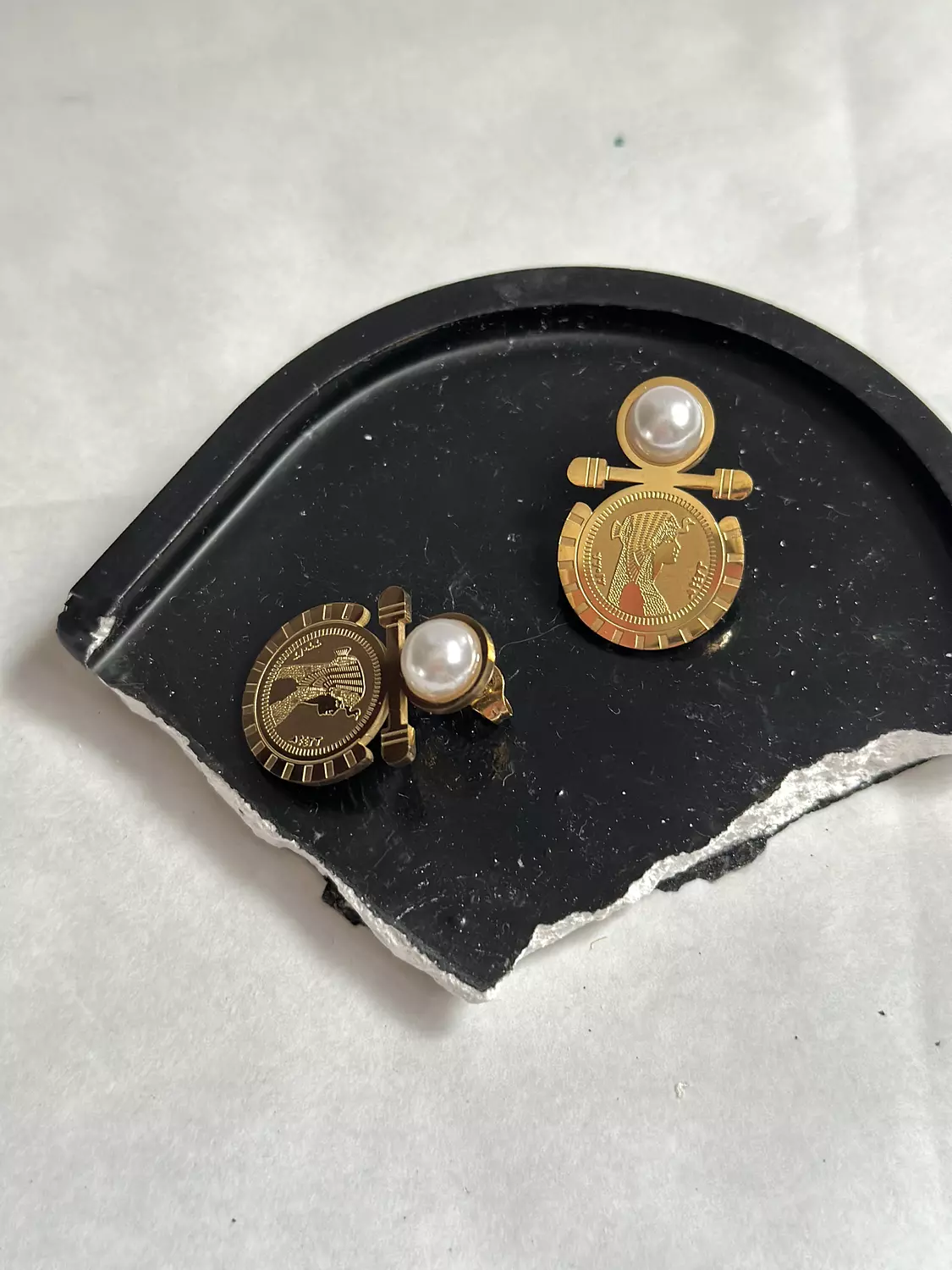 Nefrtiti Coin Earrings 1