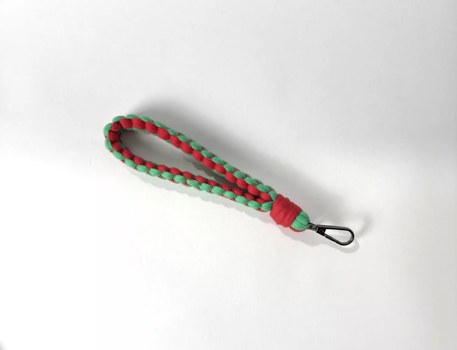Keychain Color Red & Green Size 17 Cm 🔑 image