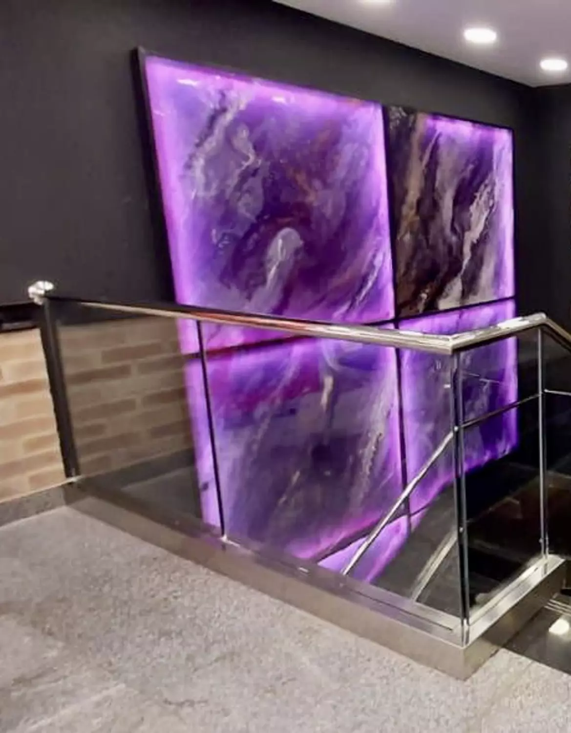 <h4 style="text-align: center">Size: 3X4 M</h4><h4 style="text-align: center">Asmak restaurant</h4>