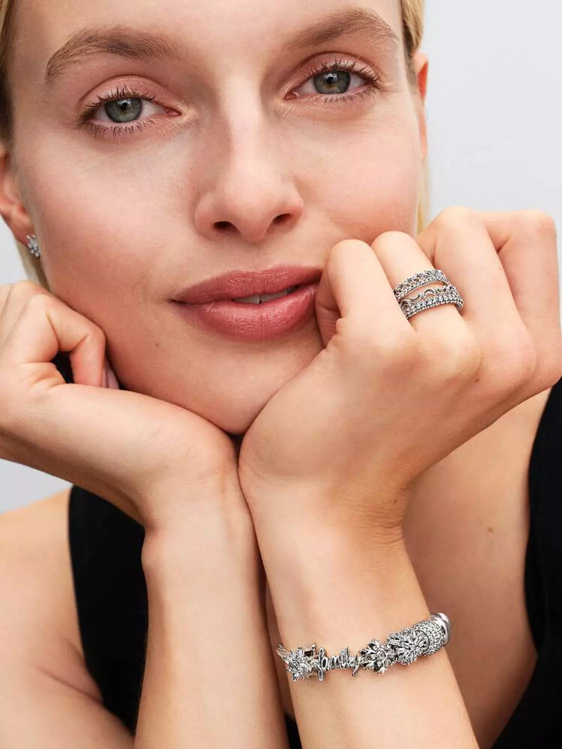 Handwritten Family Charm 2