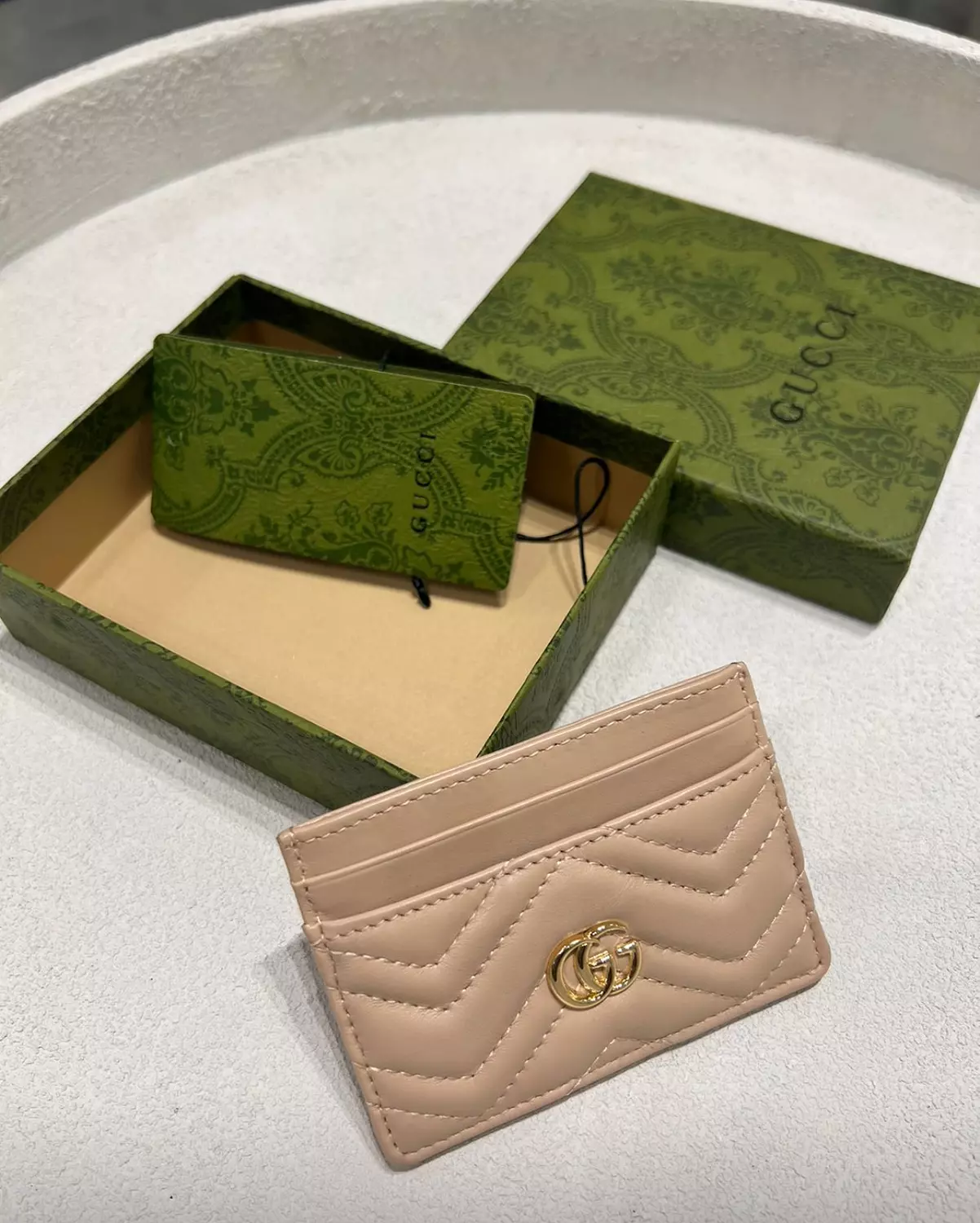 Gucci cardholder wallet   image
