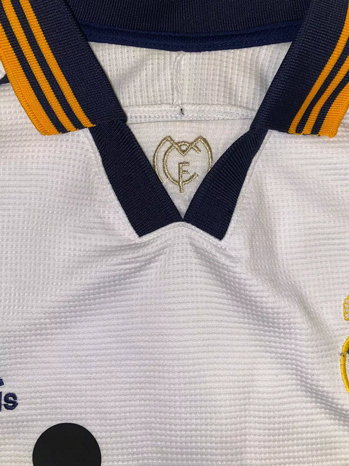 Real Madrid 1998/99 Home Shirt 2