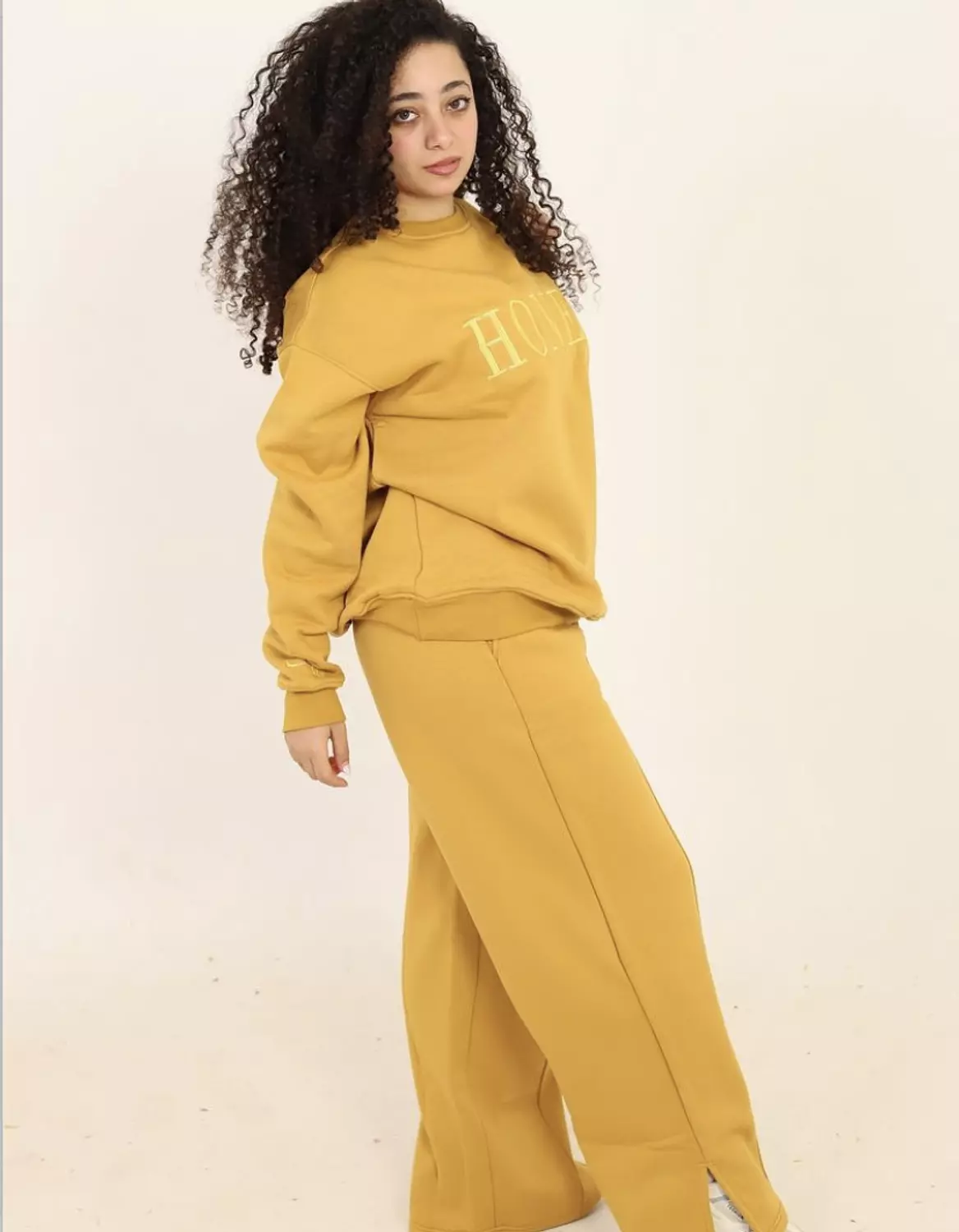 Honey winter set  hover image