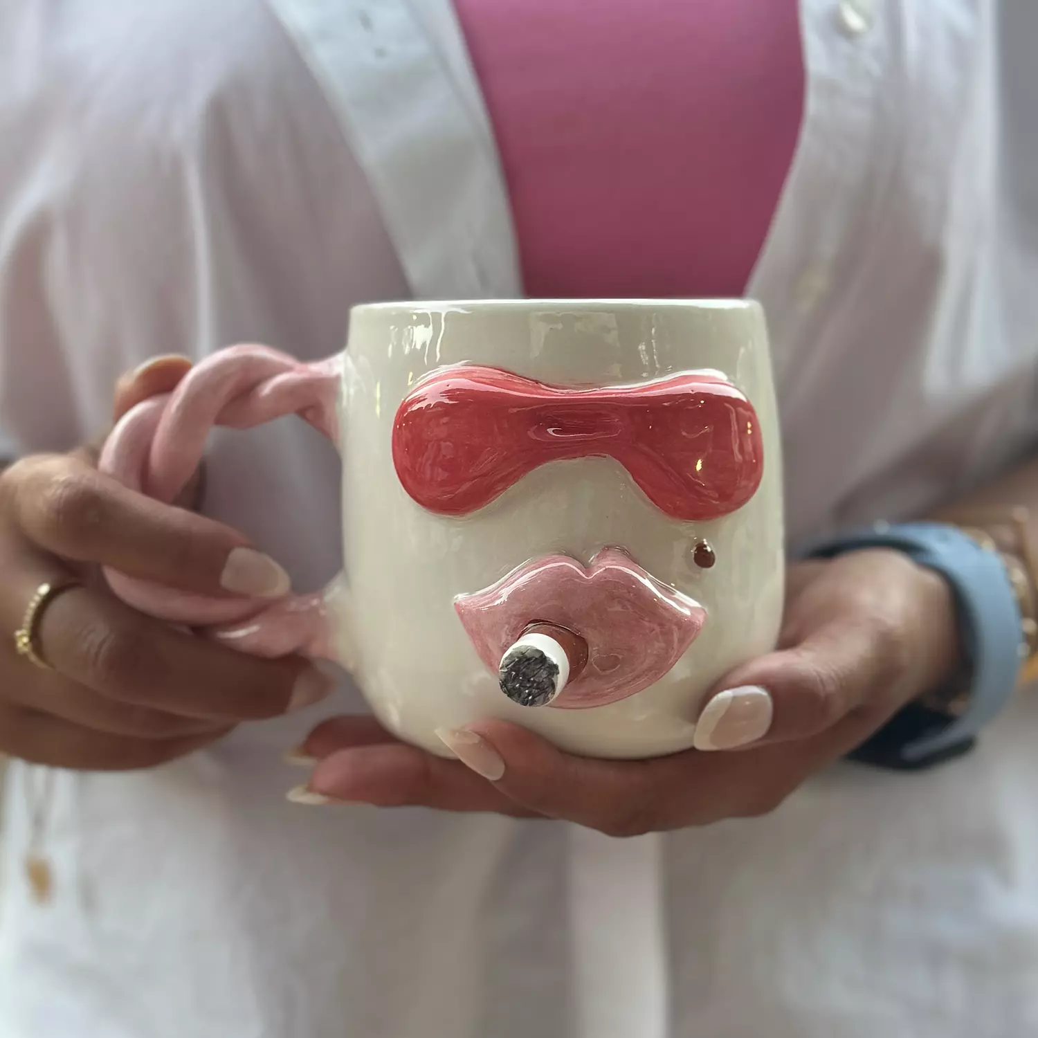 Pink Cigarette Mugs image