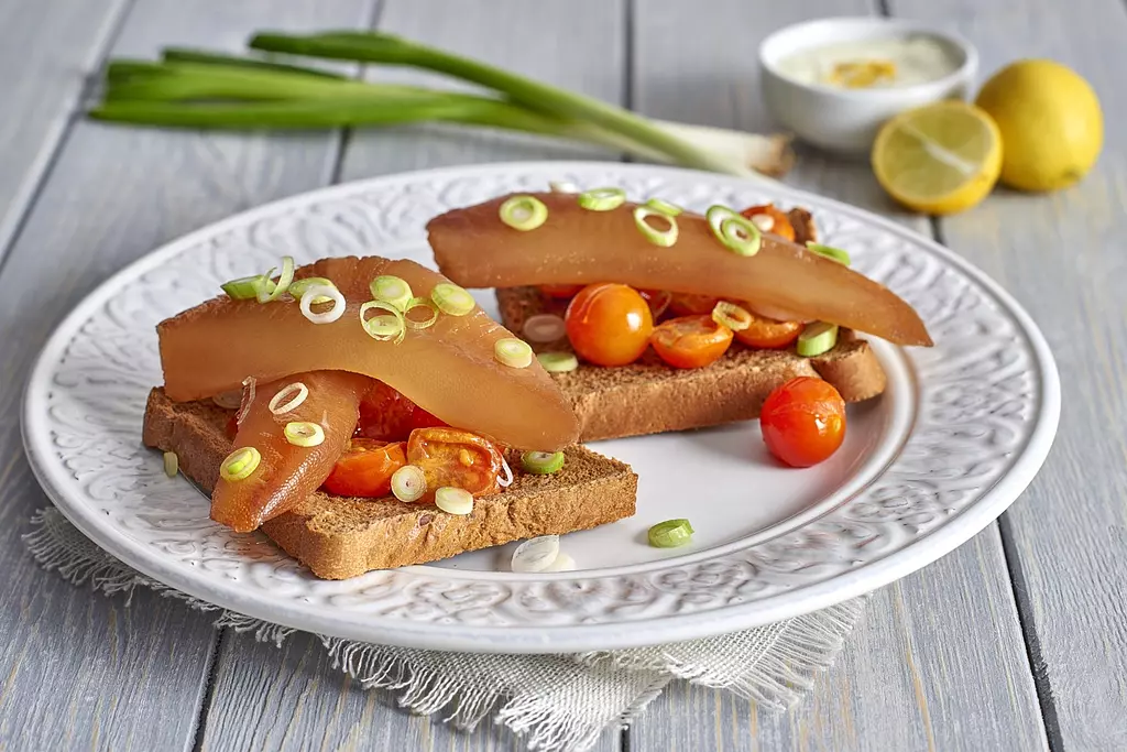 Premium Cold Smoked Herrings Roe (In Oil)