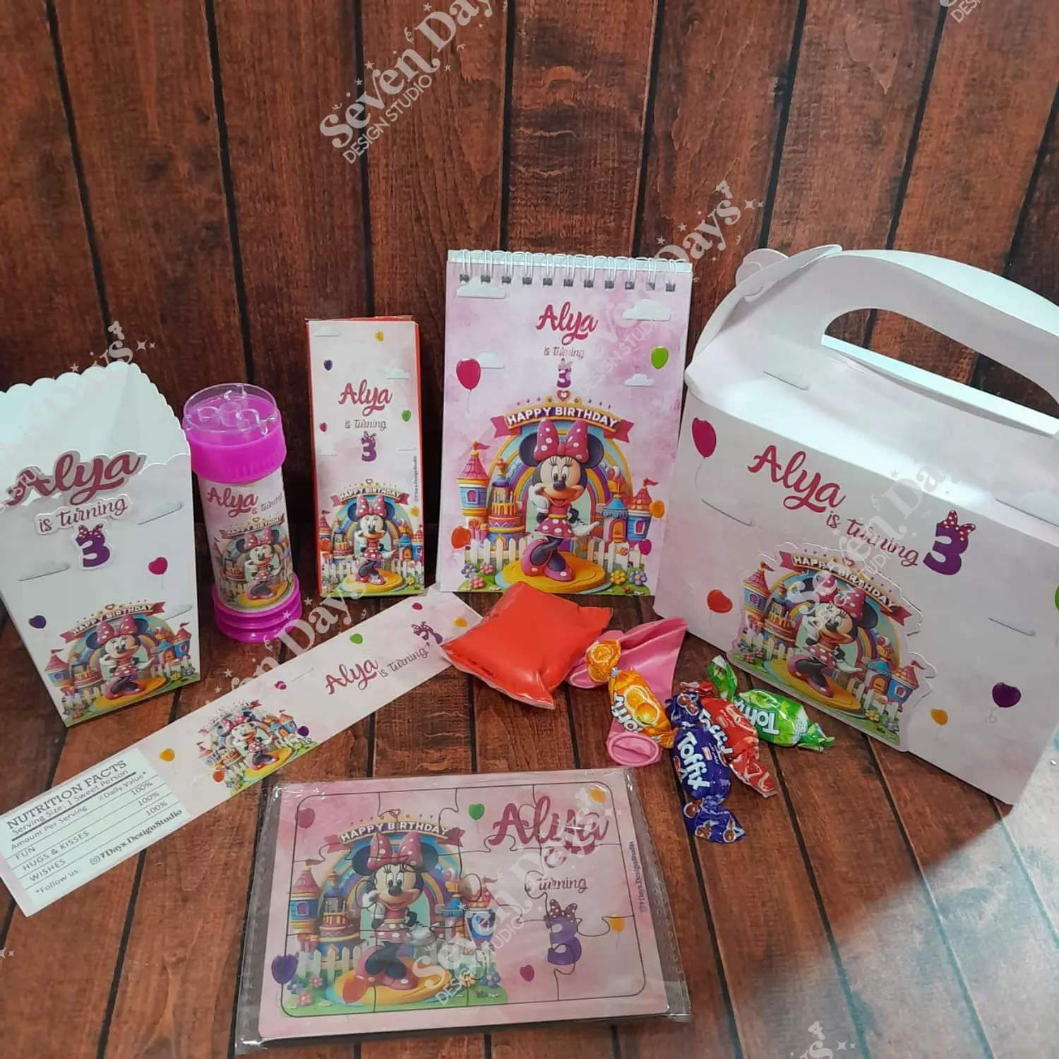 Pink Minnie Mouse Giveaways
