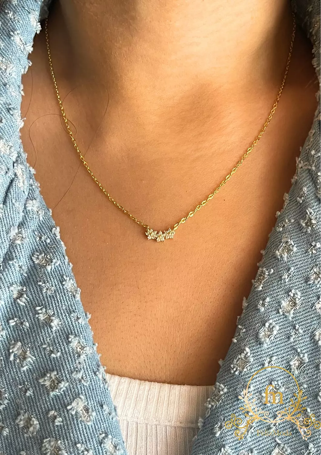 Three flowers silver necklace gold plated with zircon stones image