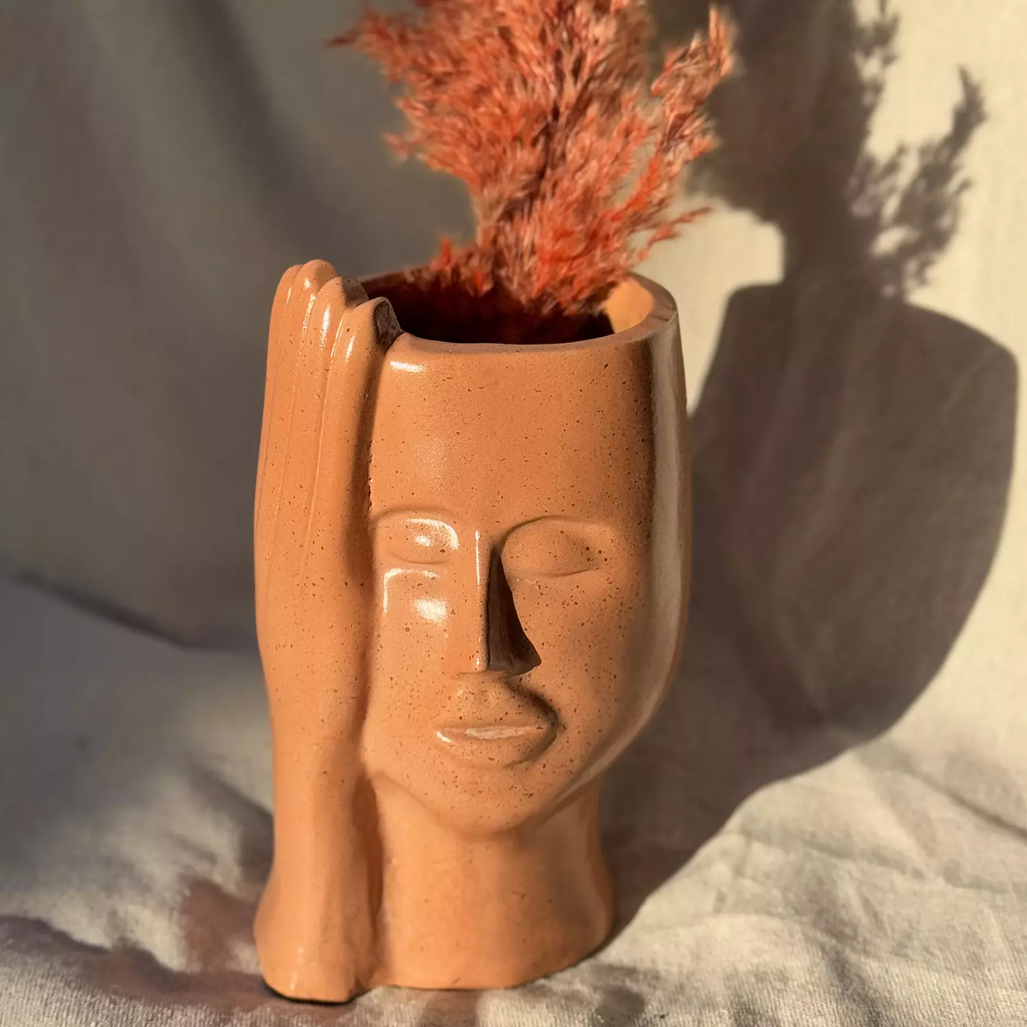 Roots Vase 0