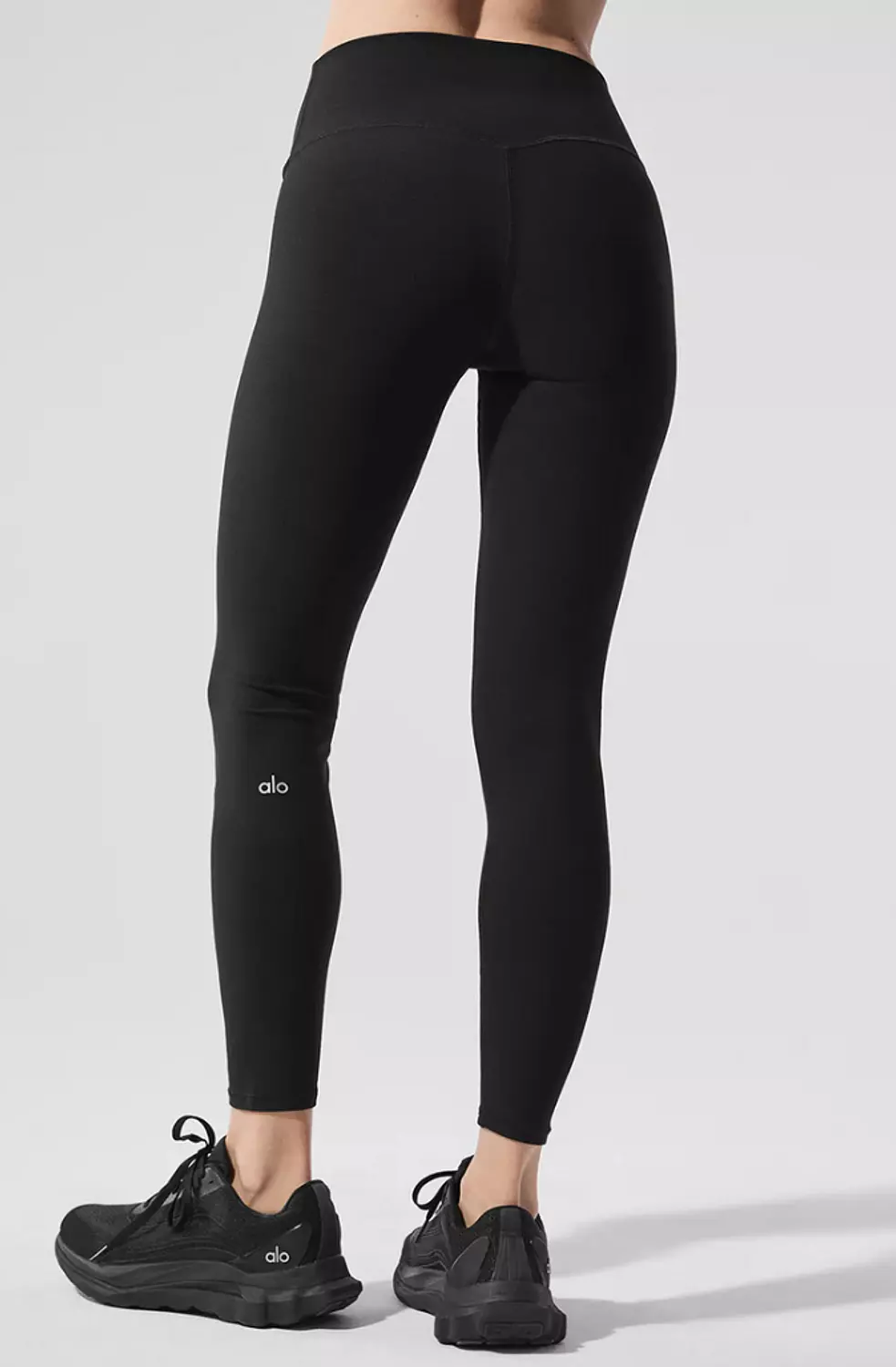 alo Leggings image