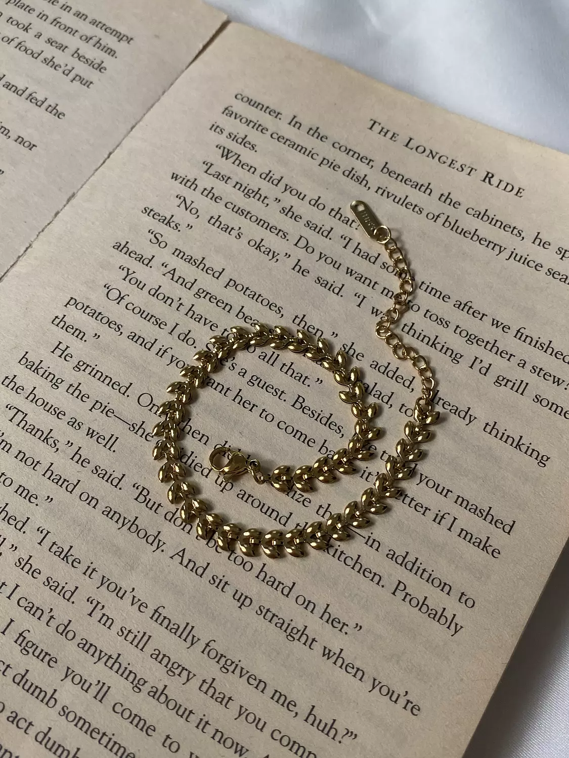 Leaf Bracelet  image