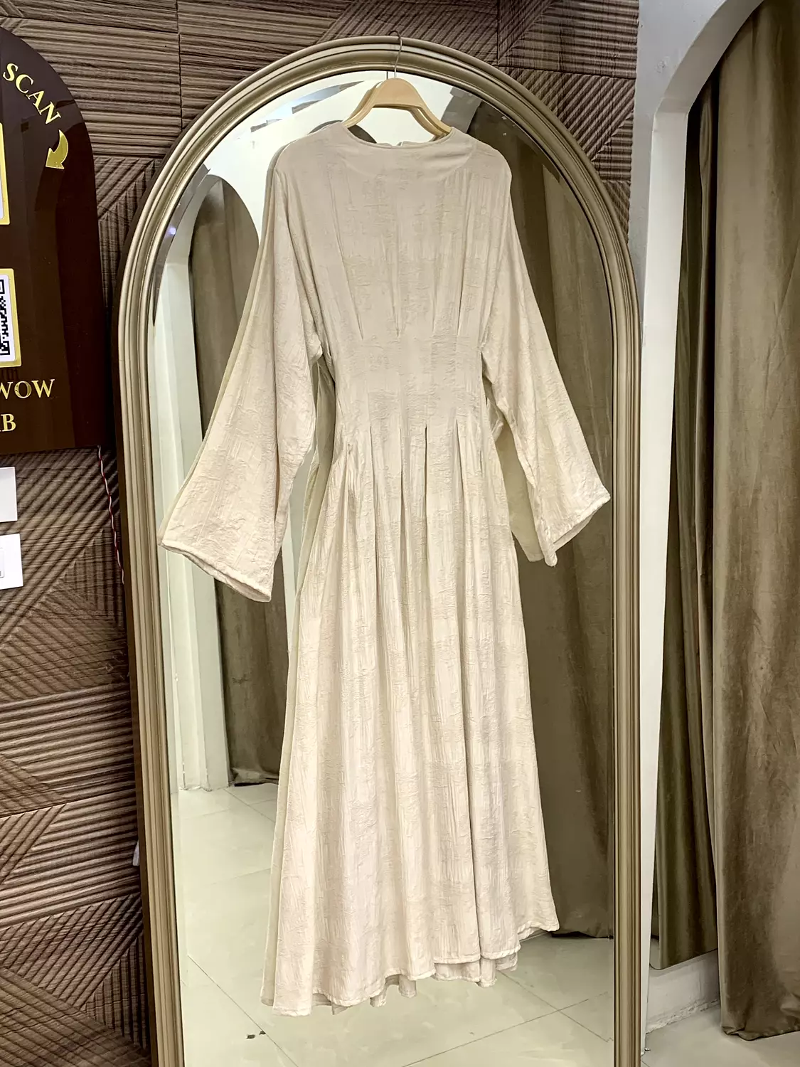 Lura Dress 4