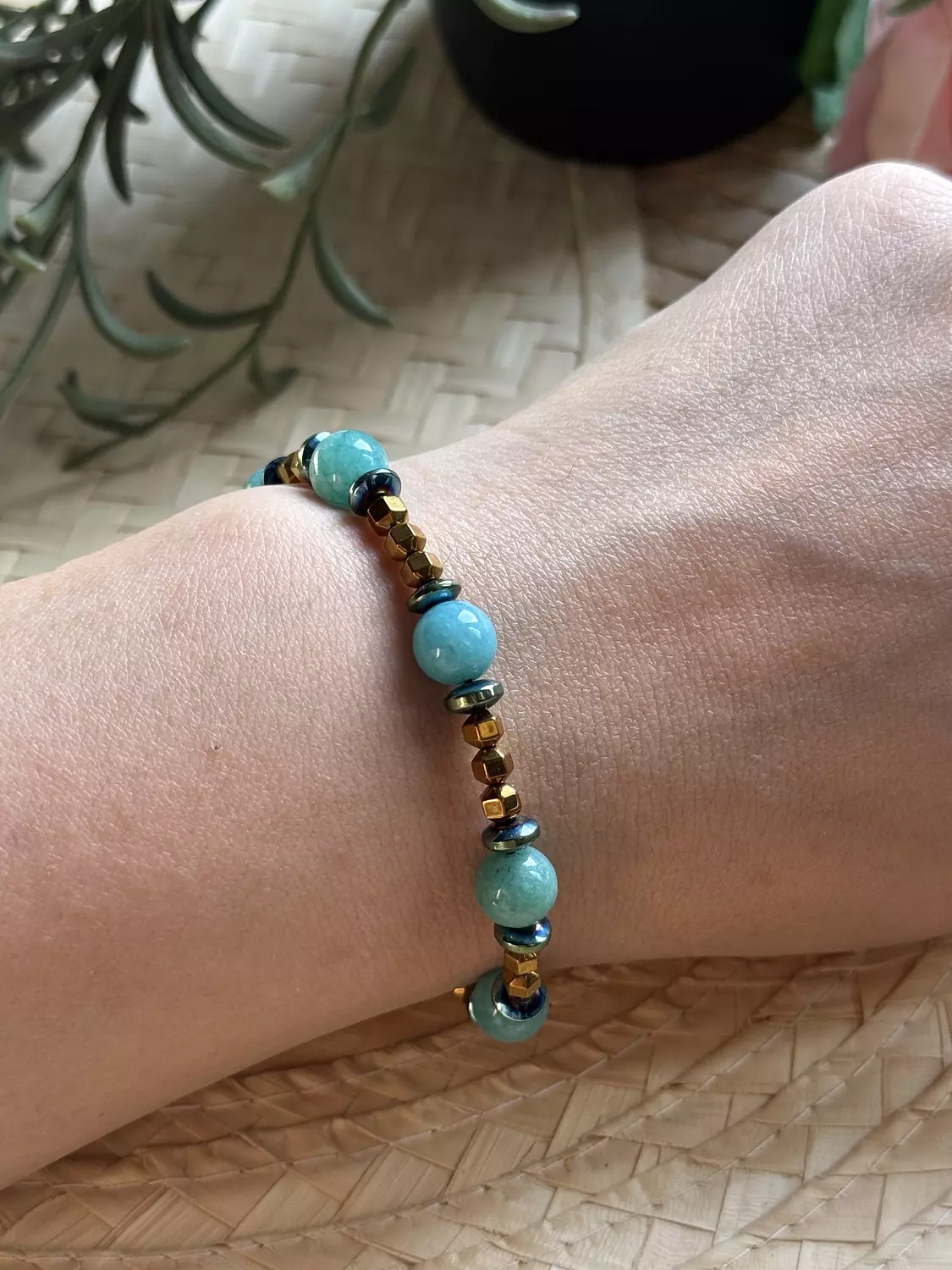Hematite / Agate Green Bracelet ( Stock ) 1