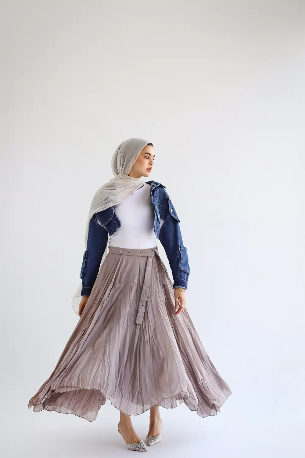 <p><span style="color: #8d8070">Whisper Skirt</span></p>