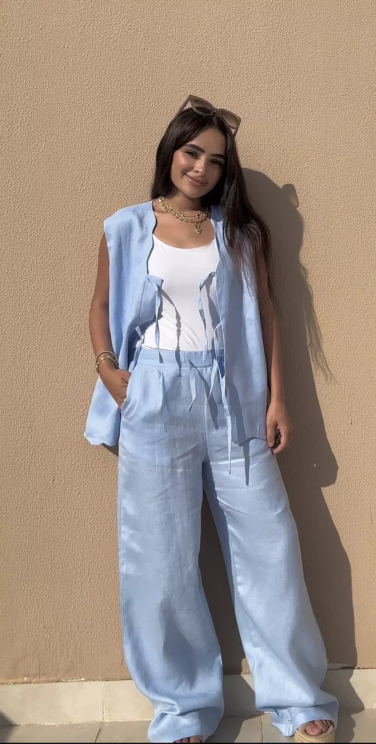 Baby Blue Wave Vest   3