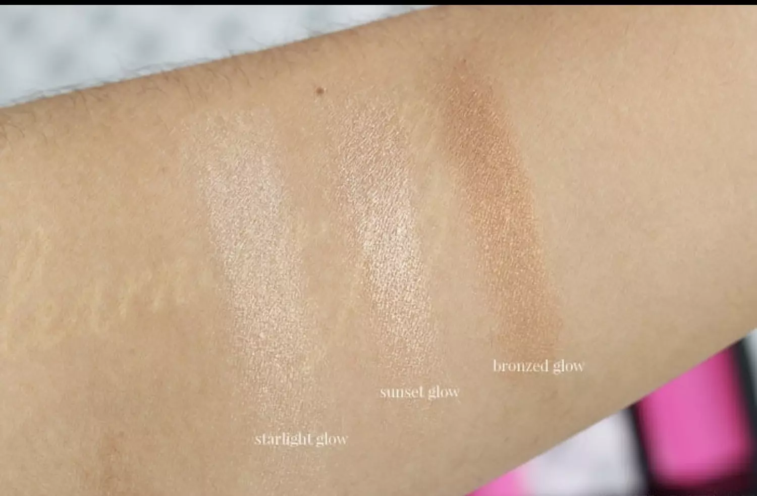 e.l.f. Shimmer Highlighting Powder 1