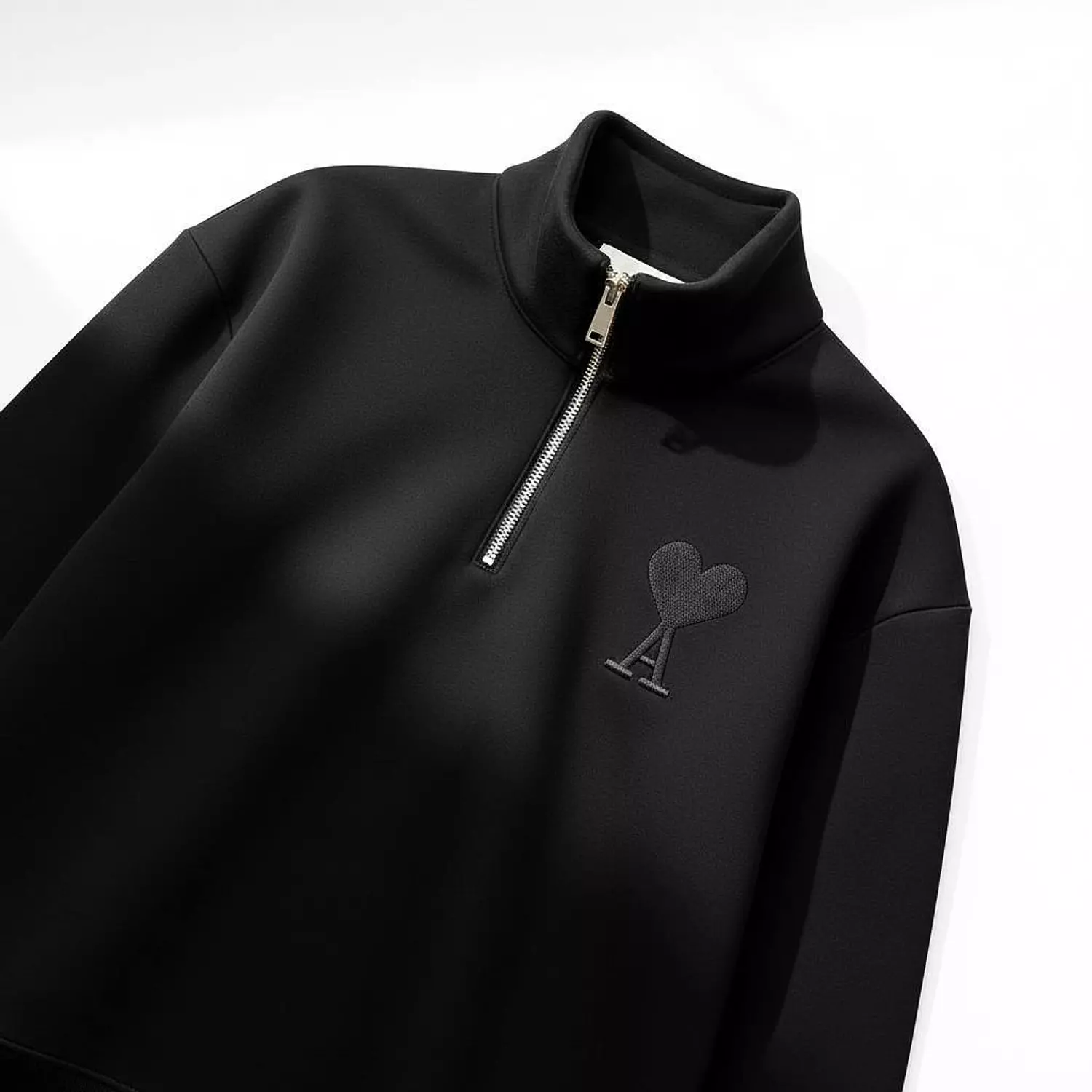 AMI du coeur sweater half zip black image