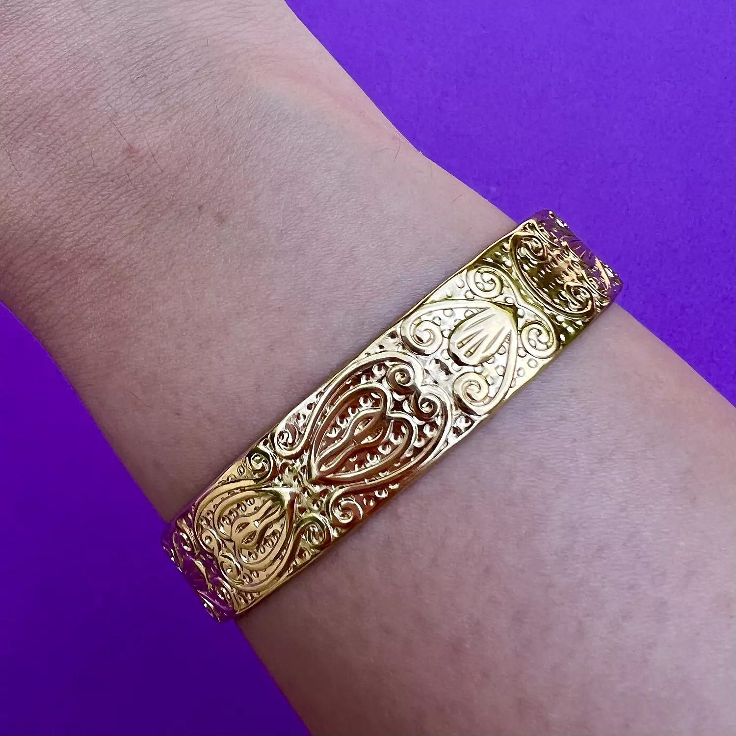 Roman Godess Bangle  image