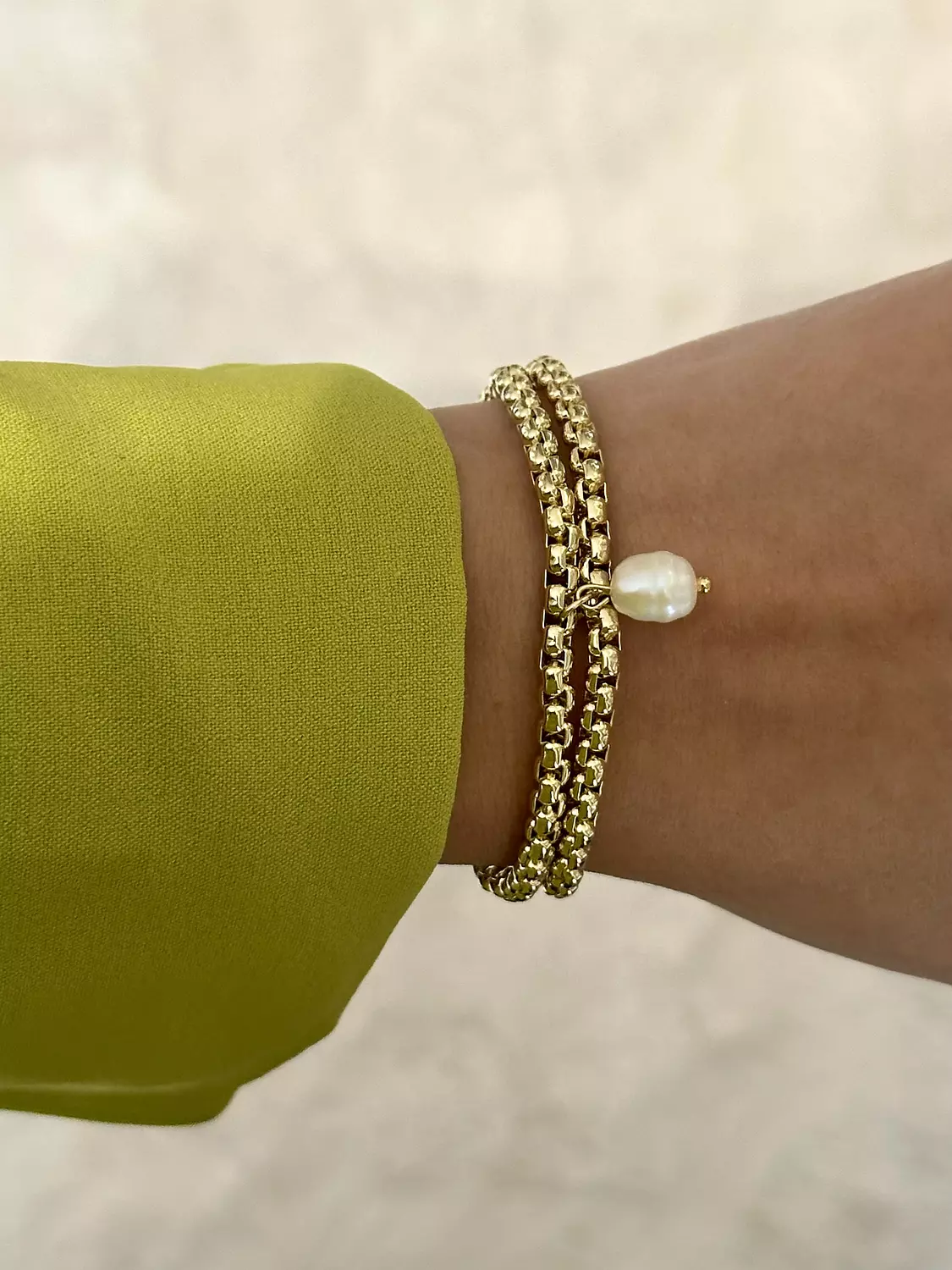 Essential Pearly Bracelet  image