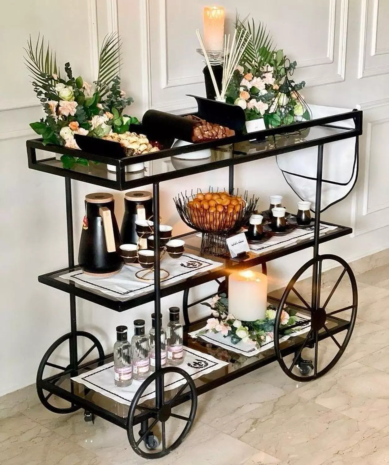 Serving trolley 40*100*90 cm hover image