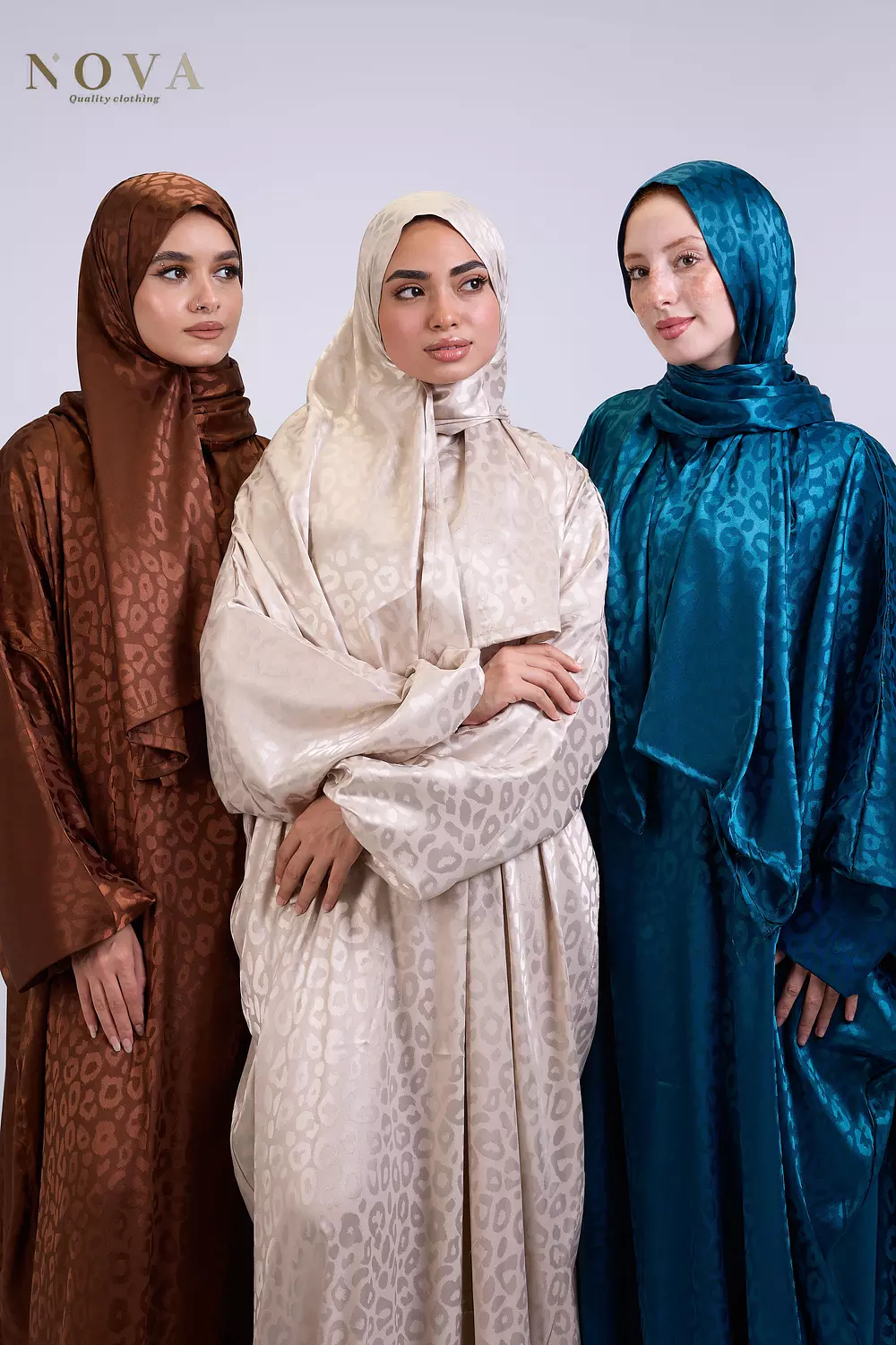 <h2 style="text-align: justify"><span style="color: rgb(123, 103, 69)">Jacquard Satin →</span></h2>