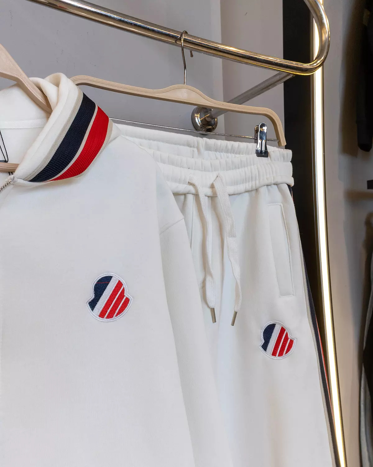 MONCLER SUIT / 1610 7